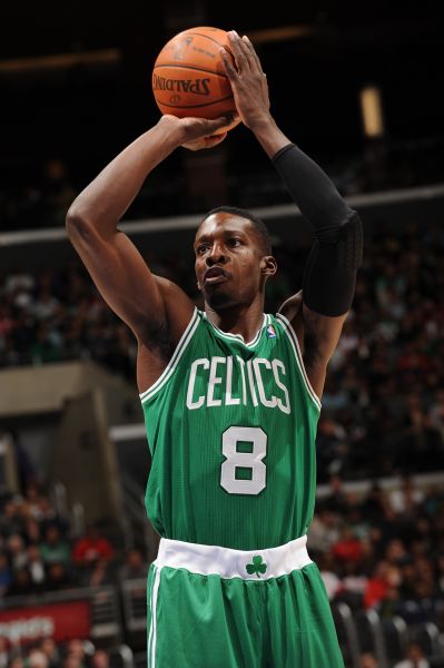 无球前插的 无球前插的